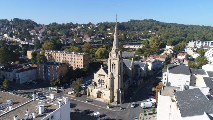 Église vue drone