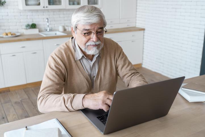 senior internet