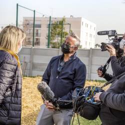 Interview de la directrice de l'école par France 2 télématin